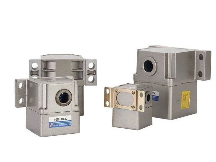 Flexibly Adaptable Linear Speed Reducer